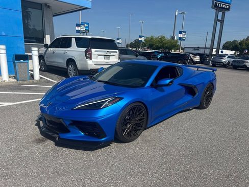 Used 2025 Chevrolet Corvette Stingray Coupe w/ Z51 Performance Package RWD image 1