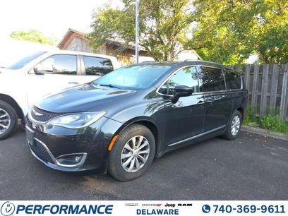 Used 2018 Chrysler Pacifica Touring-L
