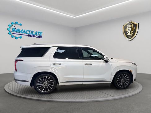 Used 2023 Hyundai Palisade Calligraphy w/ Cargo Package FWD image 6