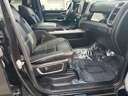 Used 2025 RAM 1500 Laramie w/ Night Edition image 12