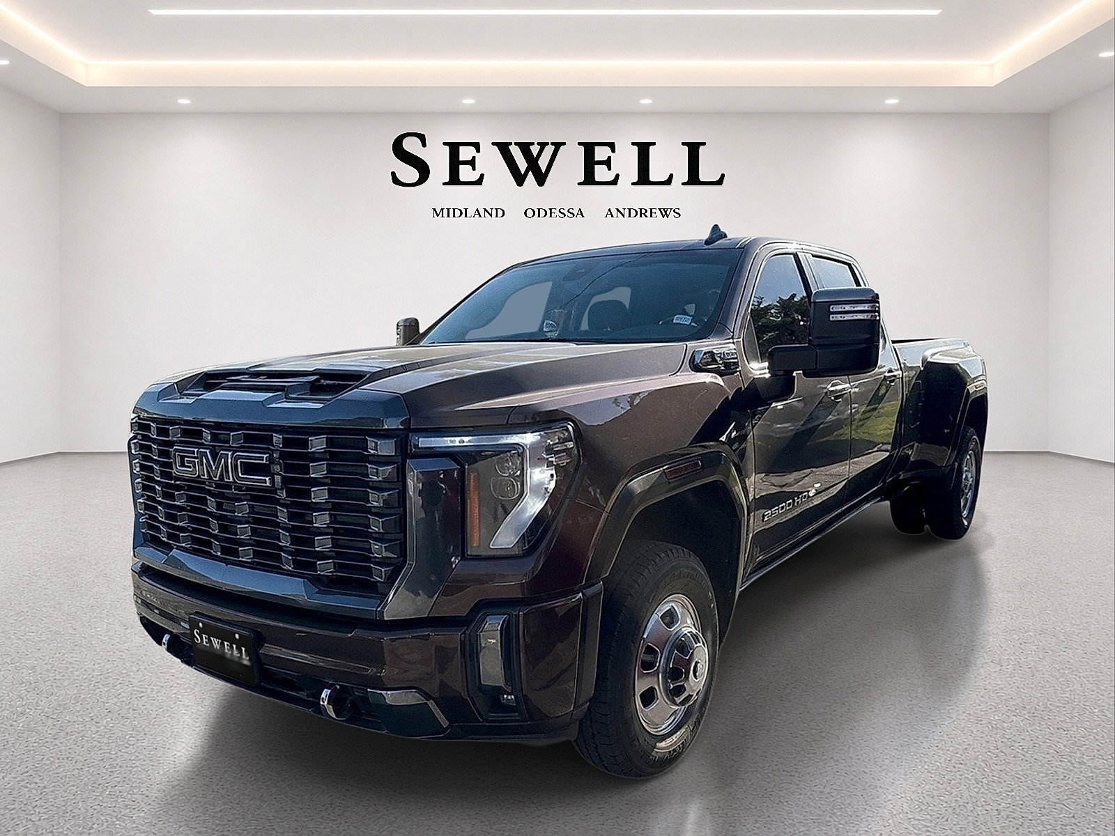 Used 2024 GMC Sierra 3500 Denali Ultimate AWD/4WD image 3