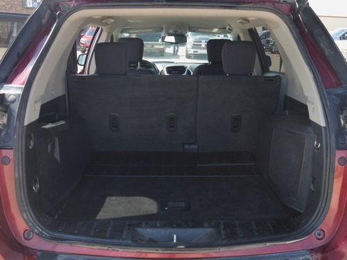 Used 2017 GMC Terrain SLE AWD/4WD image 25