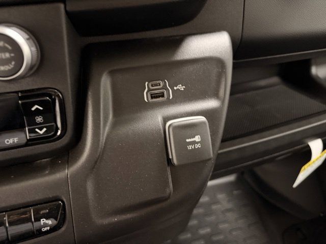 New 2026 RAM ProMaster 2500 w/ Safety Group FWD image 33