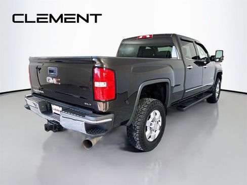 Used 2018 GMC Sierra 3500 SLT w/ Duramax Plus Package image 7