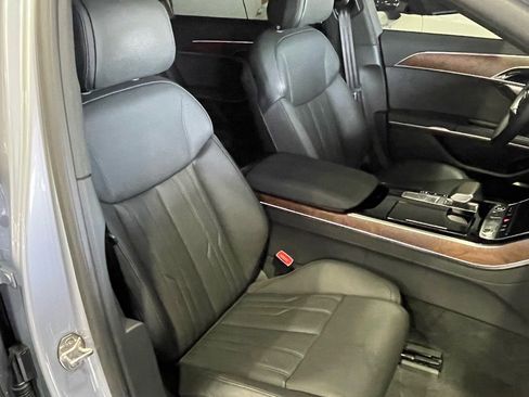 Used 2024 Audi A8 L 3.0T w/ Comfort Plus Package image 43