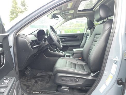 Used 2024 Honda CR-V EX-L image 9