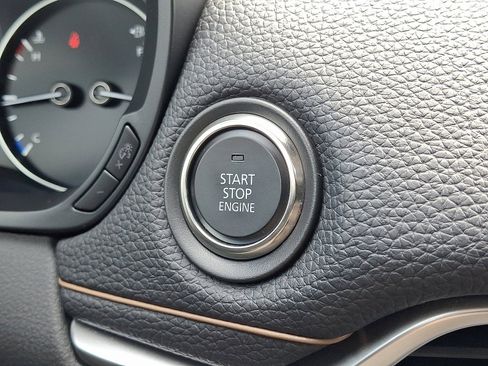 Certified 2024 MAZDA CX-90 3.3 Turbo w/ Preferred Package image 28