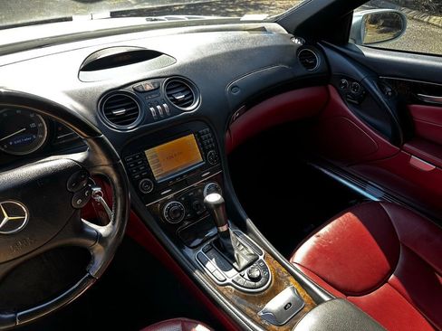 Used 2007 Mercedes-Benz SL 550 image 20