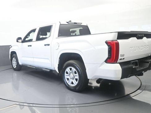 Used 2025 Toyota Tundra SR w/ SR Tow Package AWD/4WD image 4