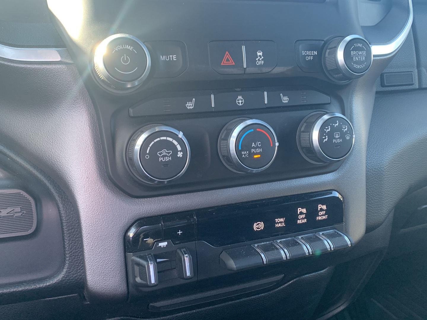 Used 2019 RAM 2500 Big Horn AWD/4WD image 13