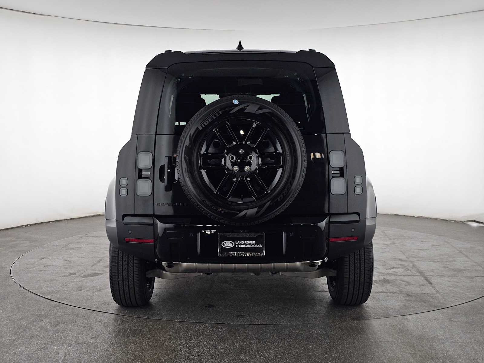 New 2026 Land Rover Defender 110 S AWD/4WD image 4