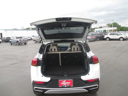 Used 2020 Buick Encore GX Select FWD image 8