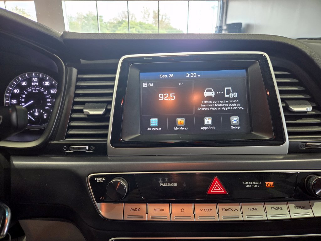 Used 2018 Hyundai Sonata SE FWD image 9