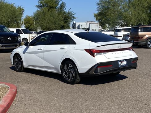 Certified 2025 Hyundai Elantra Sport image 5