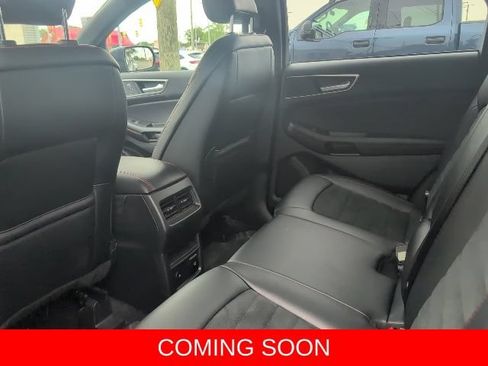 Used 2023 Ford Edge ST-Line w/ Class II Trailer Tow Package AWD/4WD image 5