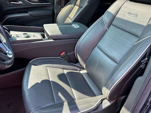 Used 2023 Cadillac Escalade Sport w/ LPO, ONYX Package AWD/4WD image 28