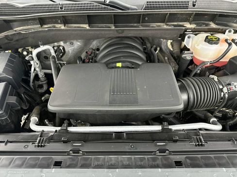 Used 2025 GMC Sierra 1500 AT4 w/ AT4 Premium Package AWD/4WD image 32