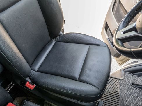 Used 2023 Mercedes-Benz Sprinter 2500 image 53