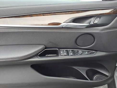 Used 2019 BMW X6 xDrive35i image 11