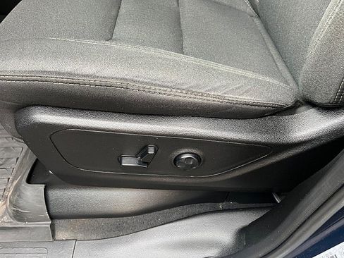 Used 2019 RAM 1500 Big Horn image 27