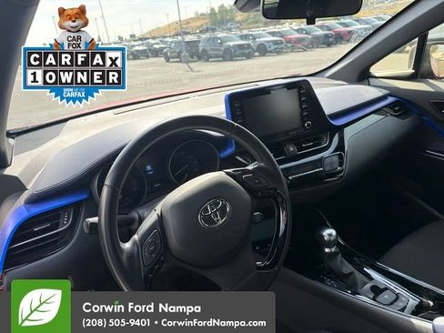 Used 2021 Toyota C-HR XLE FWD image 13