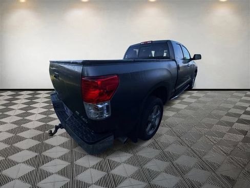 Used 2013 Toyota Tundra 4x4 Double Cab w/ SR5 Pkg image 6