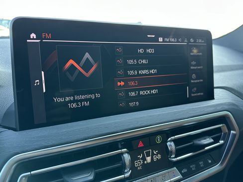 Used 2023 BMW X3 xDrive30i w/ Premium Package image 18