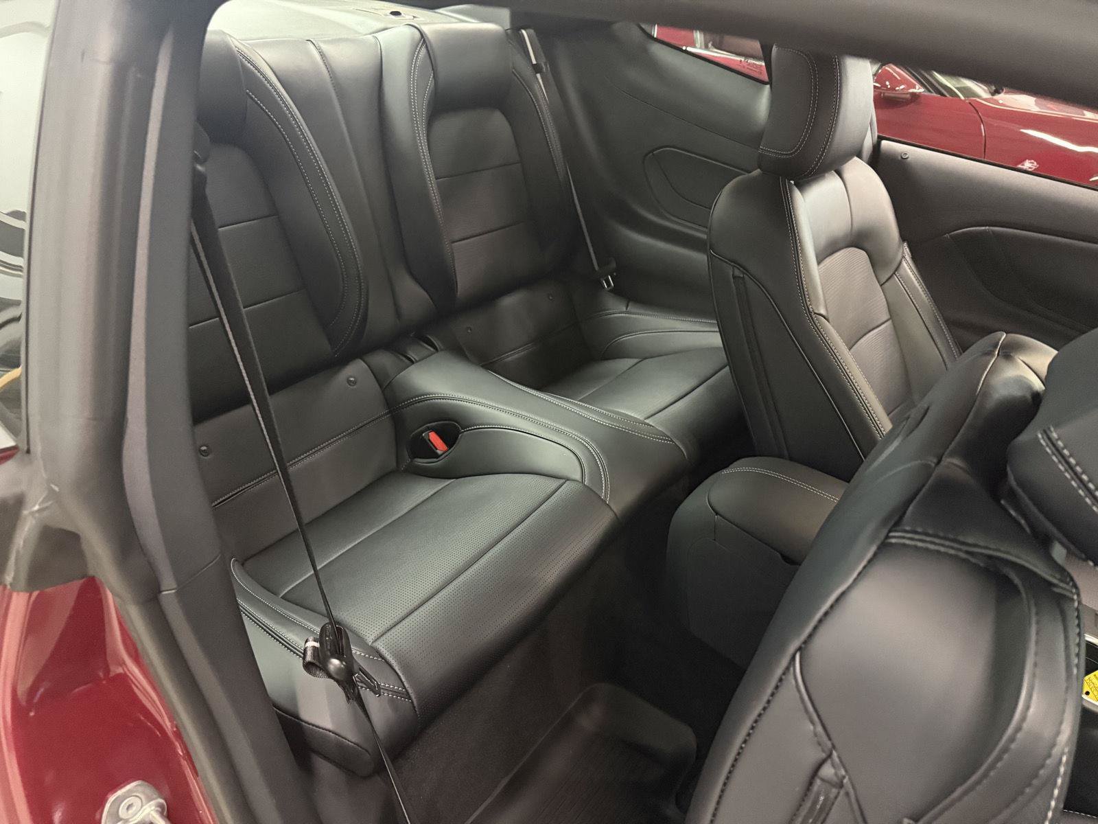 Used 2025 Ford Mustang GT Premium RWD image 34