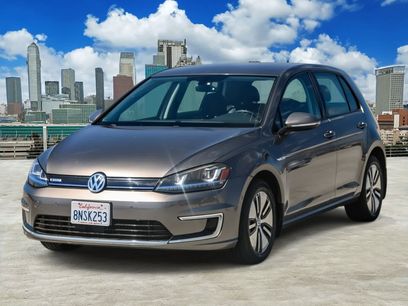 Used 2016 Volkswagen e-Golf SEL Premium w/ Driver Assistance Package