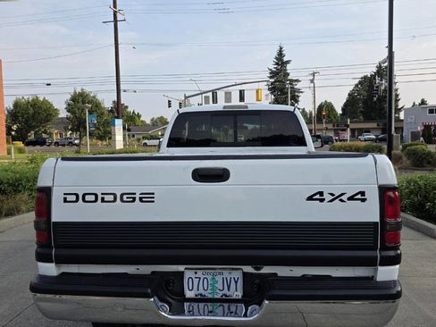 Used 1998 Dodge Ram 2500 Truck 4x4 Club Cab image 6