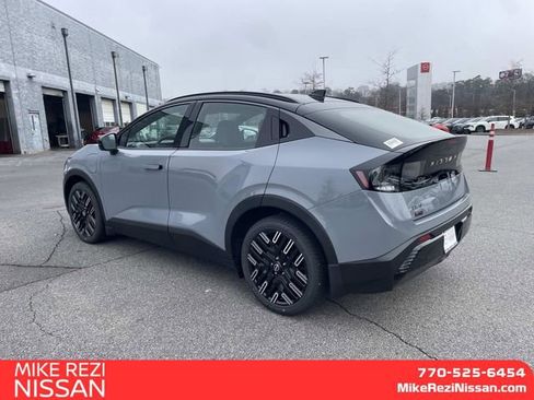 New 2026 Nissan Leaf Platinum+ w/ Cargo Package (Platinum+) image 3