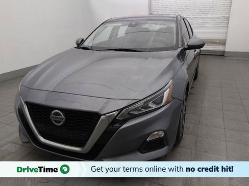Used 2021 Nissan Altima 2.5 SV FWD image 1