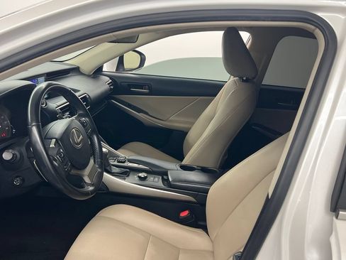 Used 2020 Lexus IS 300 w/ Navigation Package RWD image 10