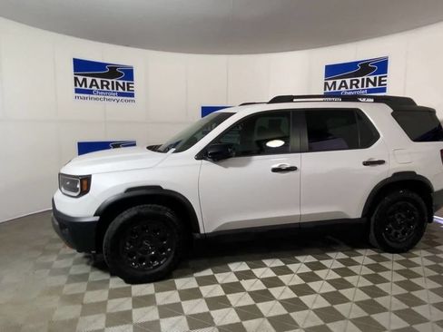 Used 2026 Honda Passport TrailSport image 7