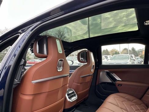 New 2026 BMW 760i xDrive w/ Executive Package AWD/4WD image 11