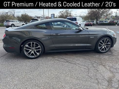 Used 2017 Ford Mustang GT Premium image 8