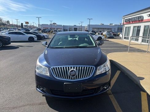 Used 2011 Buick LaCrosse CXL w/ Driver Confidence Package image 8