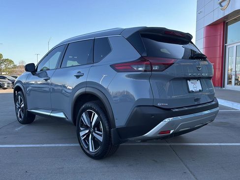 Used 2023 Nissan Rogue Platinum image 10