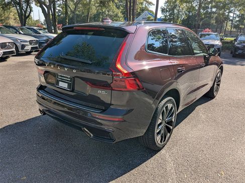 New 2026 Volvo XC60 B5 Plus w/ Protection Package Premier image 4