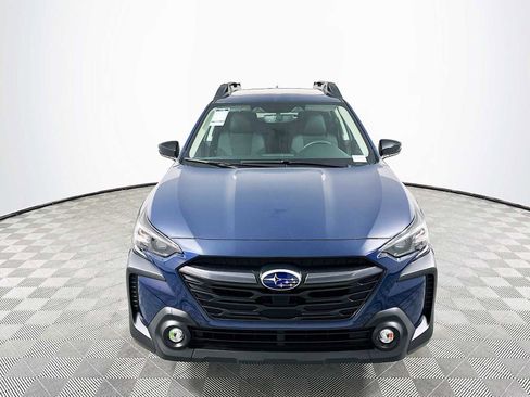Certified 2025 Subaru Outback Premium w/ Popular Package #1A AWD/4WD image 2