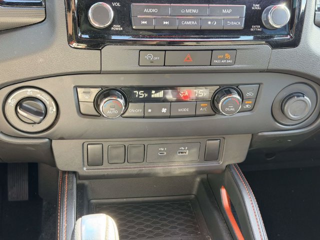 Used 2024 Nissan Frontier PRO-4X AWD/4WD image 21