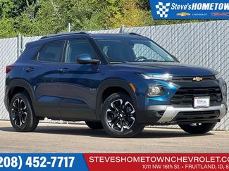 Used 2021 Chevrolet TrailBlazer LT w/ Convenience Package image 1