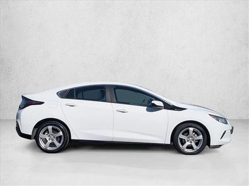 Used 2016 Chevrolet Volt LT image 4