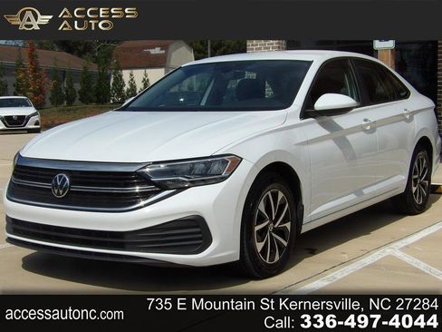 Used 2024 Volkswagen Jetta S FWD image 1