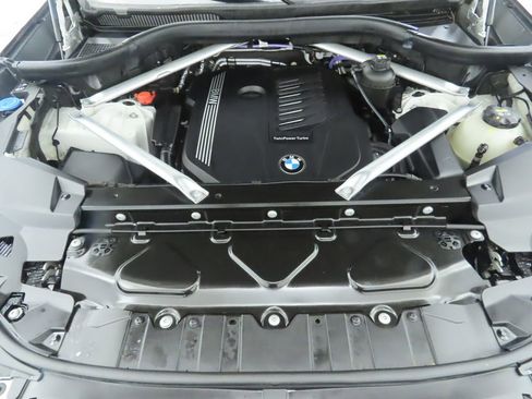 Used 2021 BMW X5 sDrive40i w/ Luxury Seating Package 2 image 30