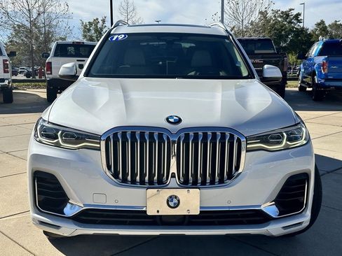 Used 2019 BMW X7 xDrive50i w/ Premium Package image 2