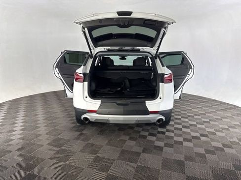 Used 2022 Chevrolet Blazer LT image 17