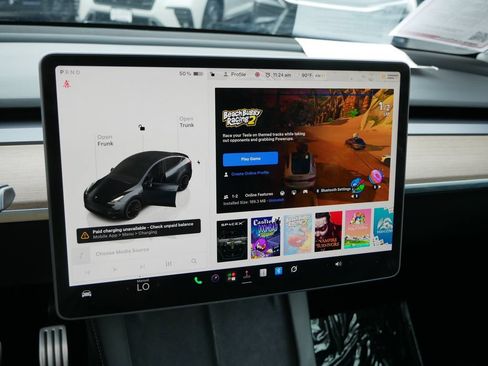 Used 2022 Tesla Model Y Performance AWD/4WD image 20