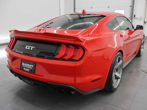 Used 2020 Ford Mustang GT Premium RWD image 5