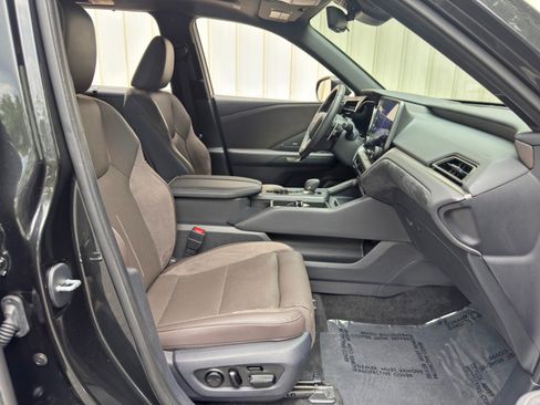 Used 2024 Lexus TX 350 AWD image 16